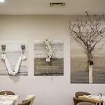 Delphi Hotel 4*