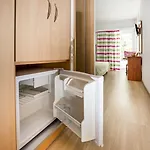 Delphi 4* Tolofon