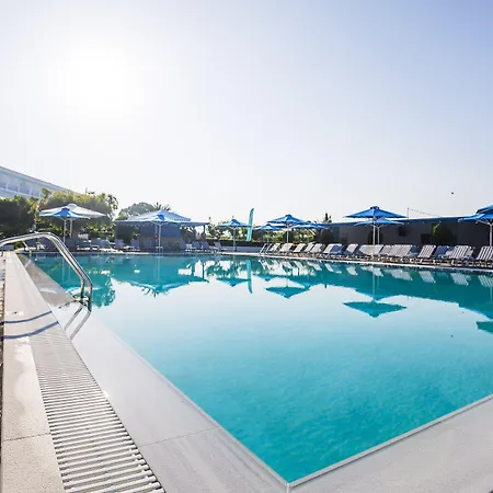 Delphi Hotel