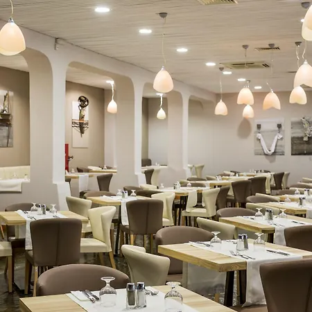 Hotel Delphi Tolofon