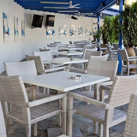 Delphi Hotel