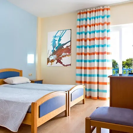 Hotel Delphi 4*