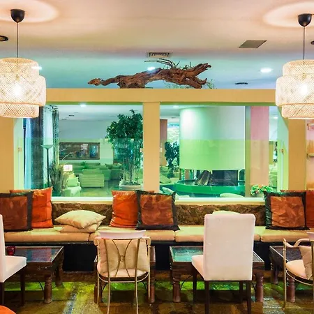 Delphi Hotel
