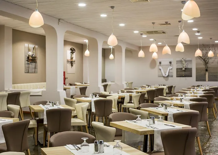 Hotel Delphi Tolofón