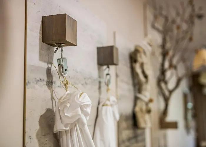 Delphi Hotel Tolofón